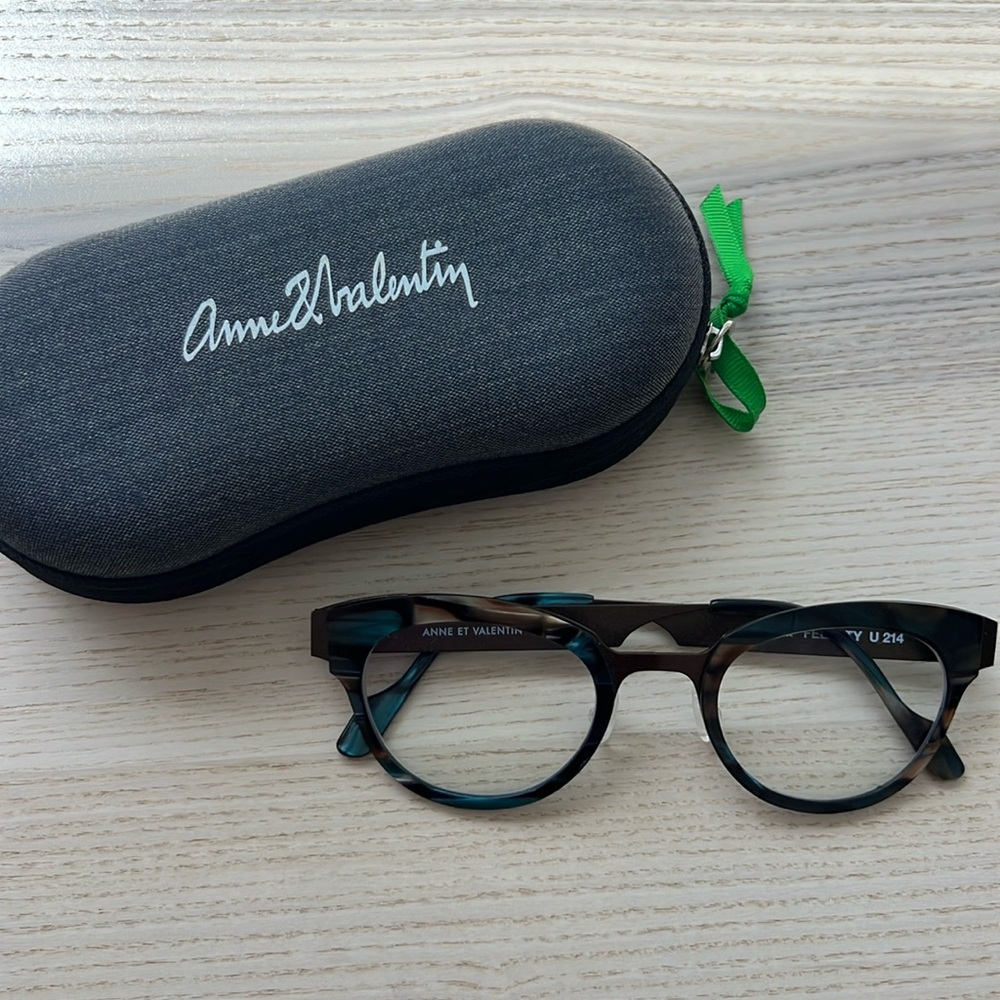 Anne et Valentin glasses